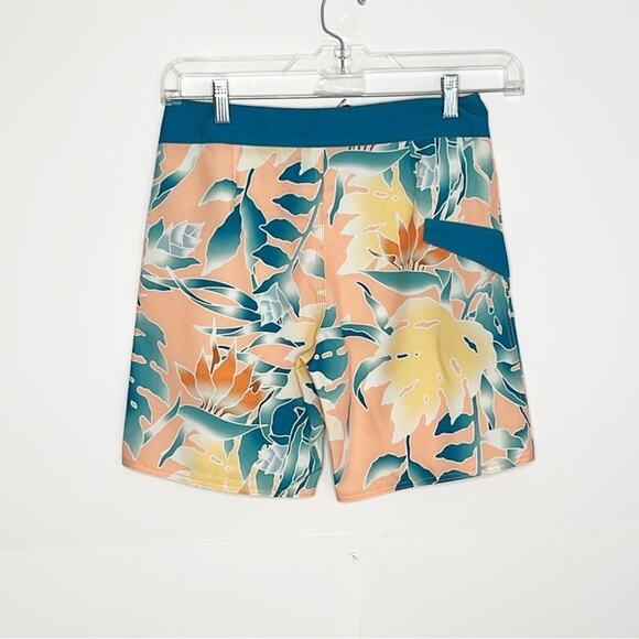 Boys Volcom Swim Trunks Size 18 - Picture 4 of 5